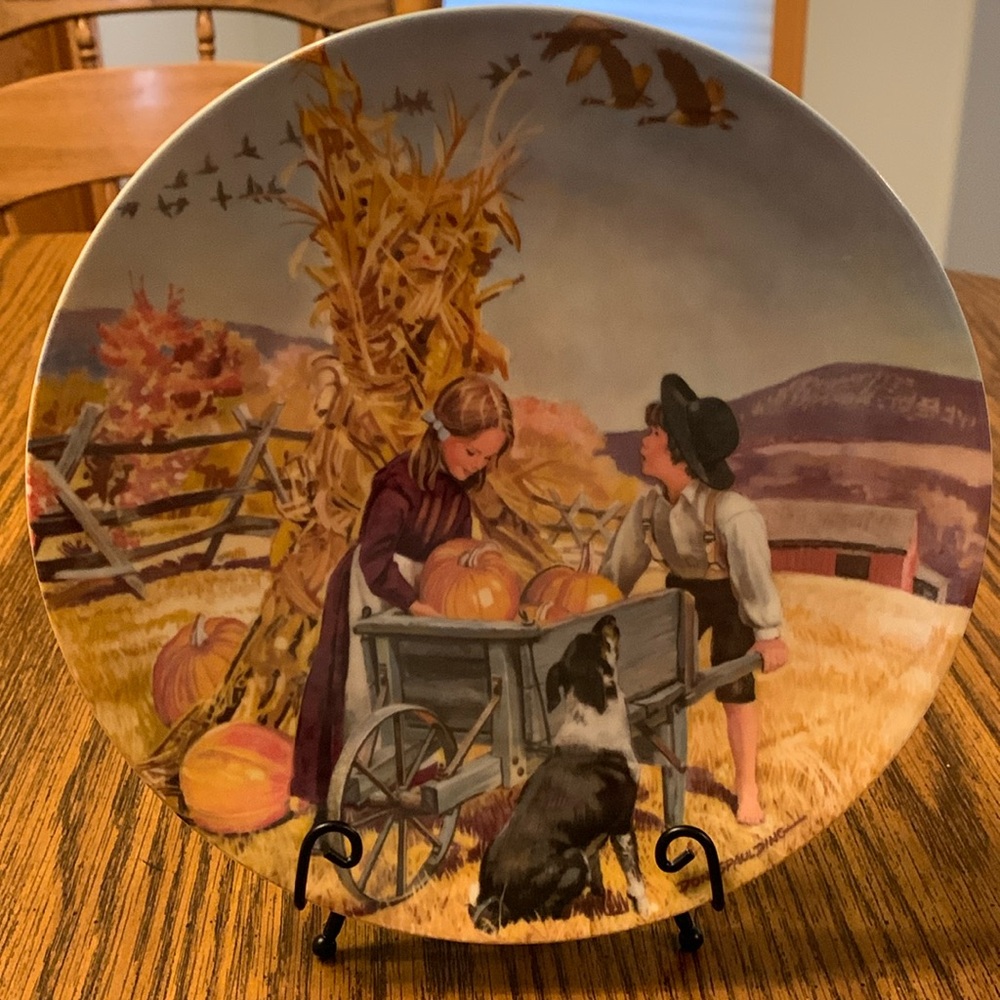 Edwin Knowles Limited Edition Plate. "Thanksgiving". Plate Number 13879B.